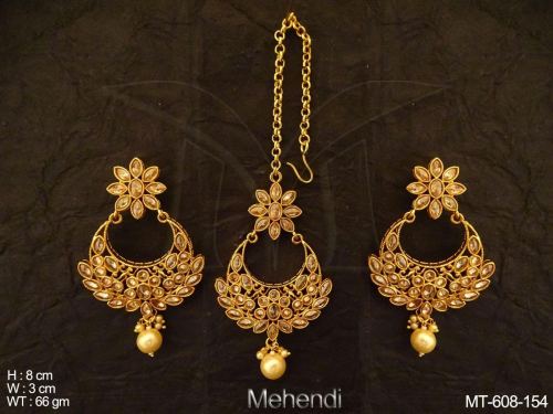 Paan Full Stoned Polki Maang Tikka Earrings