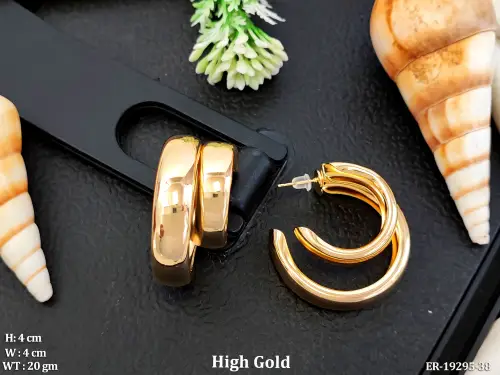 Elegant Hoop Earrings Contemporary Fashion Wear