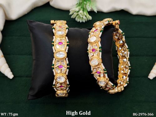 Kundan Bangles for Women Set of 2, photo 2 of 3