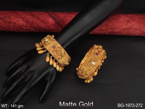 Antique Bangles in Matte Finish Set of 2