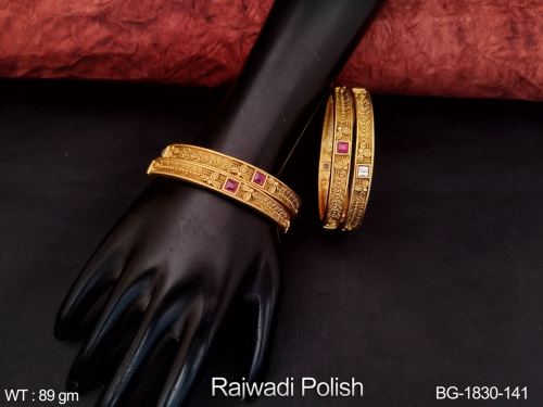 South Indian Bangle Set in Rajwadi Finish