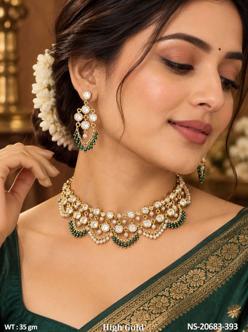 Short Traditional Necklace Set with Stone Work