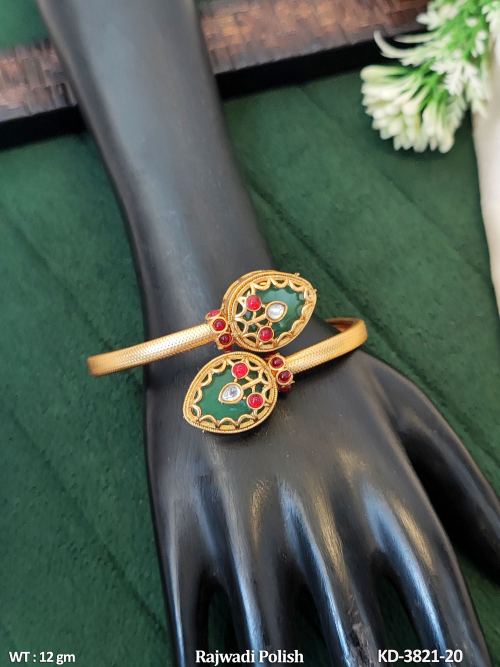 Traditional Kada in Rajwadi Finish for Women in Mint Green, photo 5 of 5
