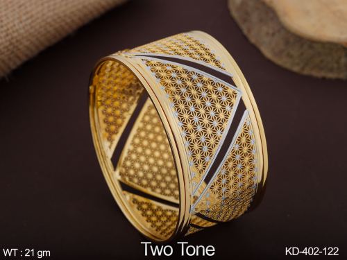 Kada Bracelet in Two-Tone Finish