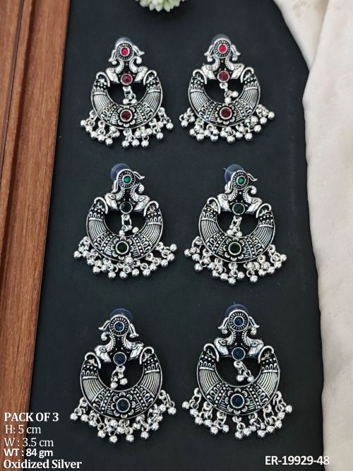 Chandbali Earrings in Oxidised Finish for Women, photo 2 of 3