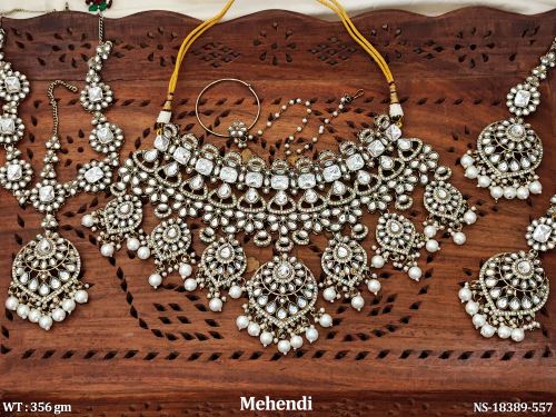 Bridal Kundan Necklace Set with Stone Work in White, photo 2 of 5