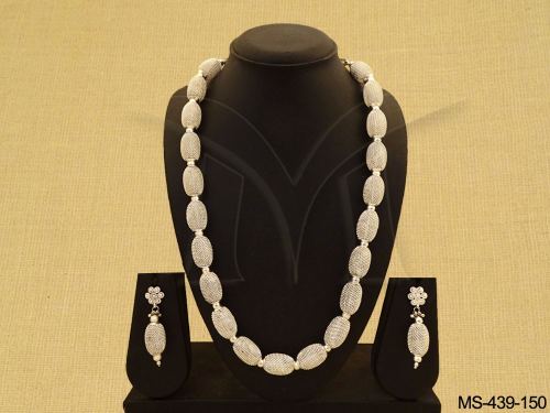 Oval Shape Layered Traditional Mala