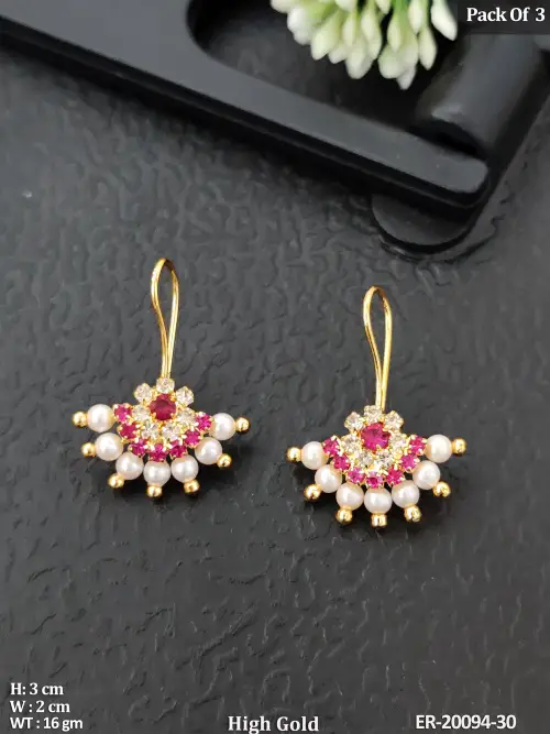 Graceful Floral Kundan Hanging Earrings