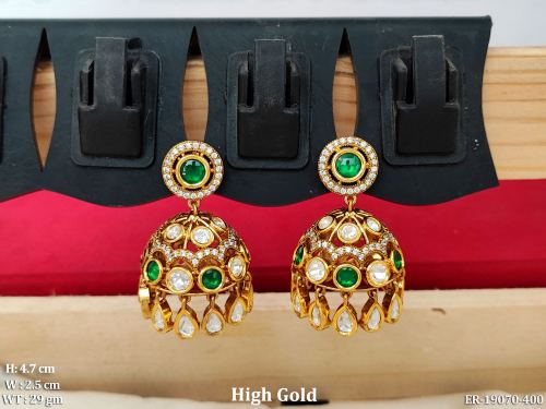 Festive Kundan Jhumka Earrings with Stone Work in Green, photo 2 of 5