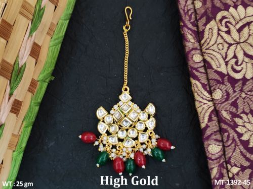 Classic Party Wear Kundan Maang Tikka with Stone Work in Ruby Green, photo 5 of 8