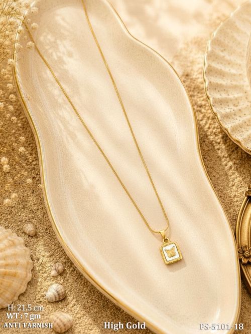 Anti Tarnish Butterfly Pendant Chain High Gold