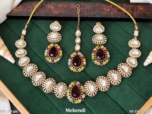 Mehendi Finish Kundan Stone-Studded Necklace Set for Women in Multi, photo 2 of 3