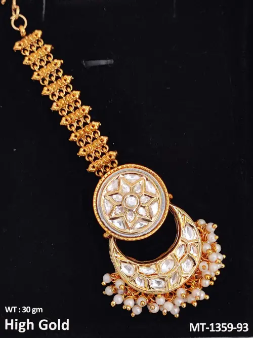 Classic Kundan Tikka with Pearls