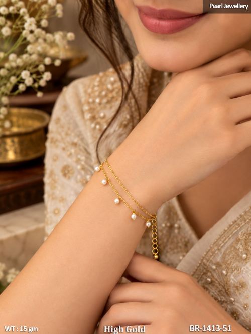 Pearl Bracelet with Pearls