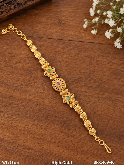 Classic Stone-Studded Antique Bracelet for Women in Ruby Green, photo 3 of 4