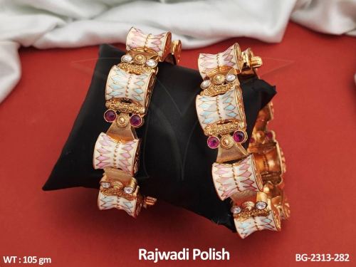 Meenakari Bangle Set in Rajwadi Finish