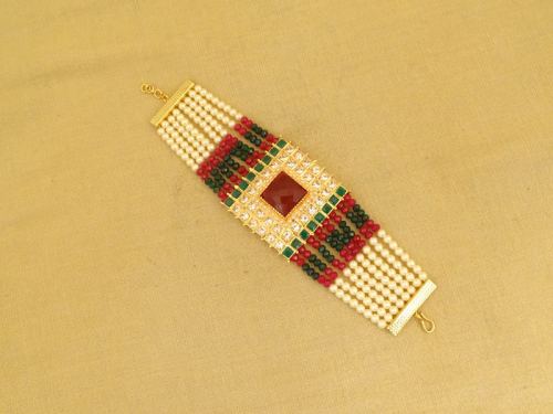 Antique Bracelet with Pearls in Ruby Green, photo 3 of 3