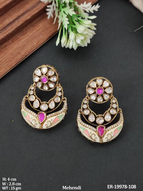 Pearl Kundan Earrings for Women in Ruby, photo 4 of 5