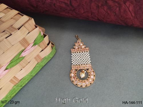 traditional antique Hair Accessories .