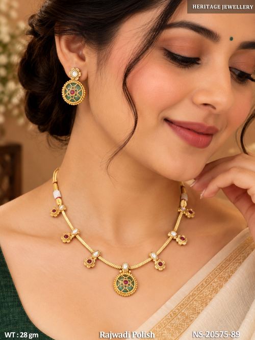 Traditional Floral Motif Rajwadi Necklace With Earrings