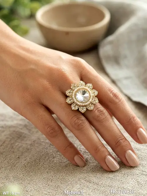 Royal Emerald Floral Antique Statement Ring