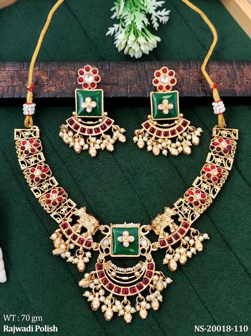 Jewellery Set with Stone Work in Rajwadi Finish, photo 2 of 3