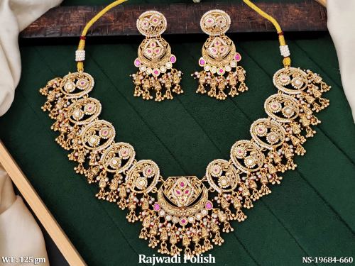 Rajwadi Finish Jewellery Set for Women in Ruby, photo 3 of 5
