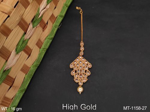 South Indian Maang Tikka with Pearls in Transparent Yellow, photo 2 of 2