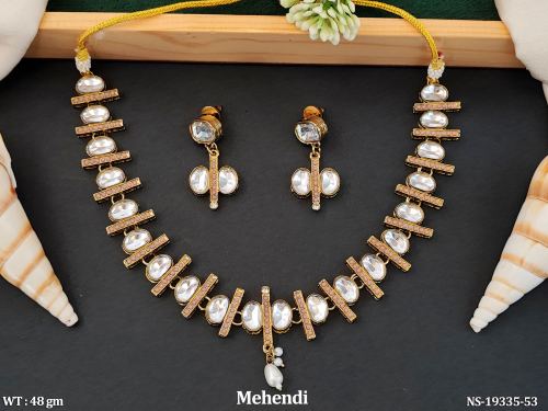 Kundan Stone-Studded Necklace Set in Mehendi Finish