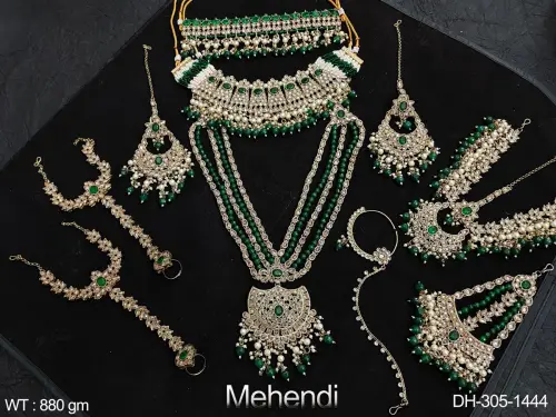 Antique Jewelry Mehendi Polish Bridal Wear Indian Traditional Jewelry cluster Pearls Full Dulhan Set 