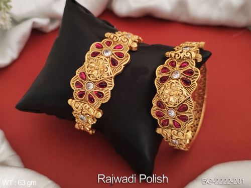 Classic Antique Bangles in Rajwadi Finish Set of 2