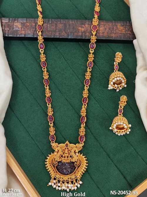 Stone-Studded Temple Necklace Set with Earrings for Women in Ruby, photo 3 of 5