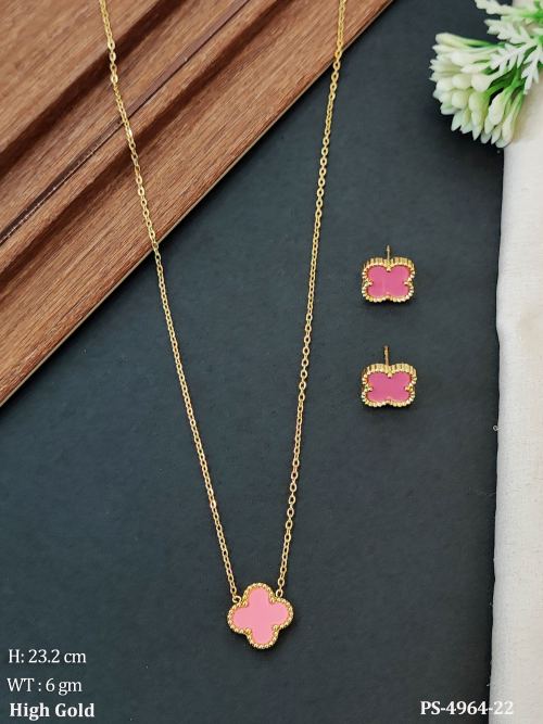 Elegant Floral Motif Gold Finish Pendant Set for Women