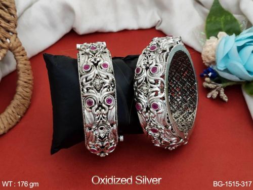 Antique Bangles in Oxidised Finish Set of 2