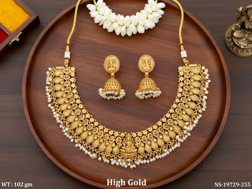 Festive South Indian Necklace Set for Women