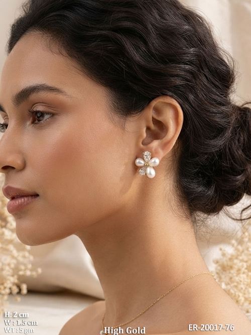Pearl Floral Earrings