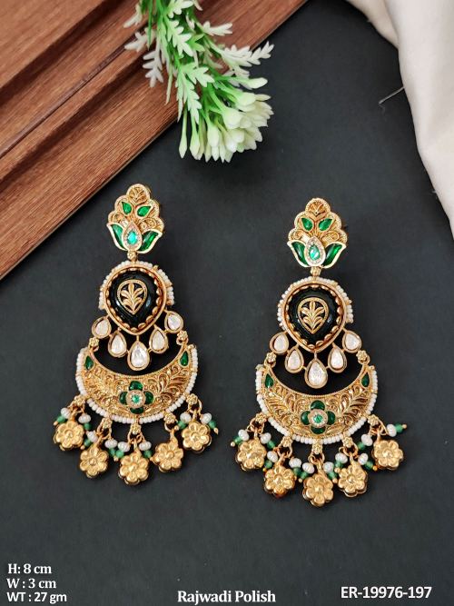 Rajwadi Finish Antique Stone-Studded Chandbali Earrings for Women in Green, photo 3 of 5