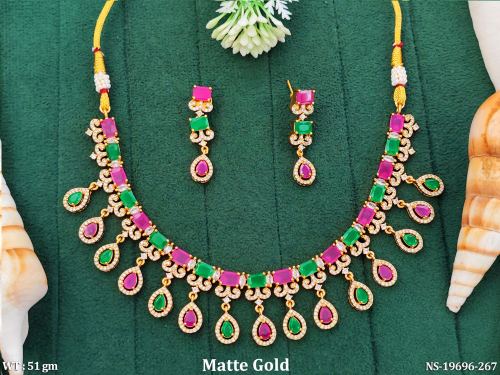 Matte Finish Stone-Studded Necklace Set for Women in Ruby Green, photo 2 of 3
