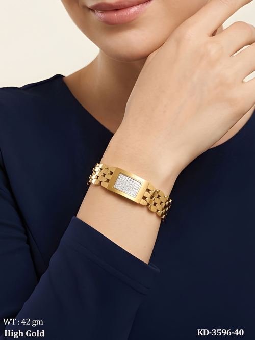 Elegant Designer Link Kada for Women
