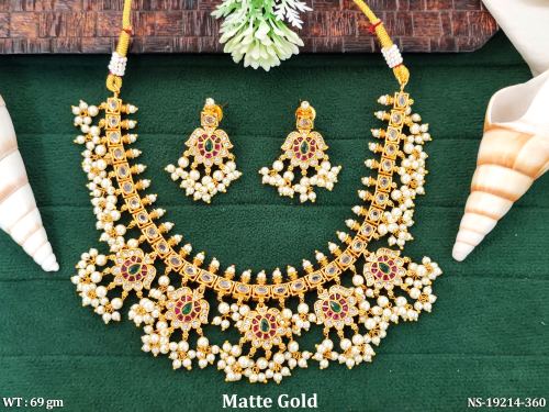 Floral Pearl Necklace Set for Women