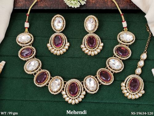 Mehendi Finish Statement Necklace Set for Women in Maroon, photo 3 of 7