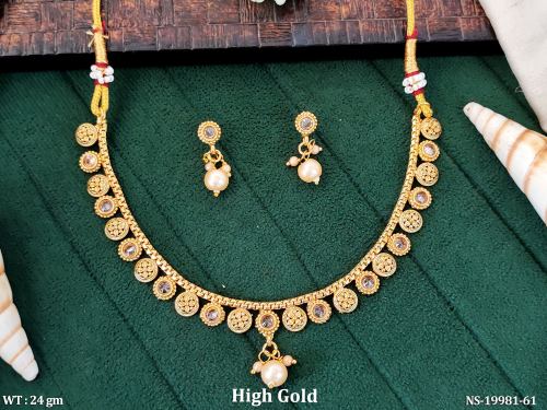 Classic Antique Stone-Studded Necklace Set with Earrings in Transparent Yellow, photo 4 of 4