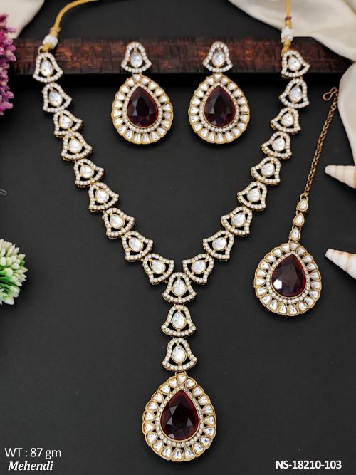 Mehendi Finish Stone-Studded Jewellery Set