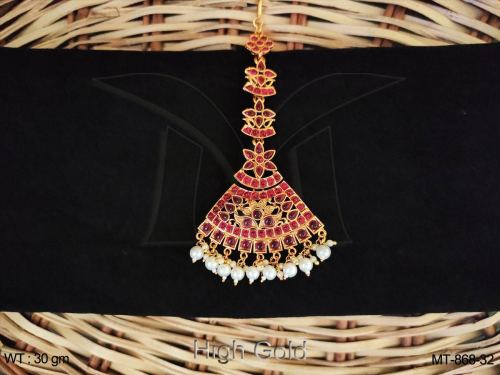 Minimal Maang Tikka with Stone Work