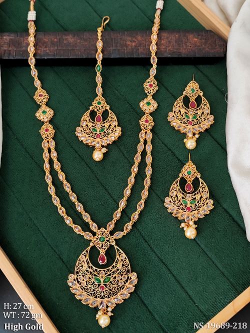 Classic Stone-Studded Antique Necklace Set for Women