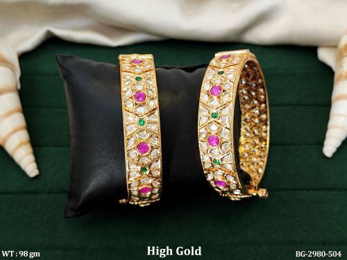 Kundan Bangle Set with Stone Work, photo 2 of 3