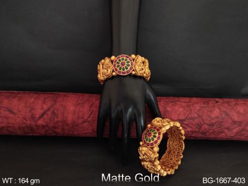 Kemp Bangles in Matte Finish