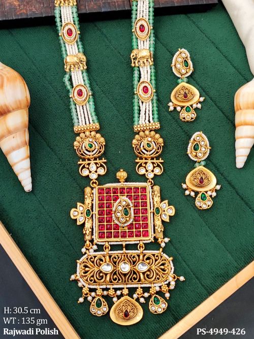 Rajwadi Finish Stone-Studded Pendant Set, photo 2 of 3