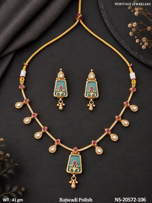 Floral Necklace Set with Earrings with Stone Work in Rajwadi Finish, photo 3 of 4