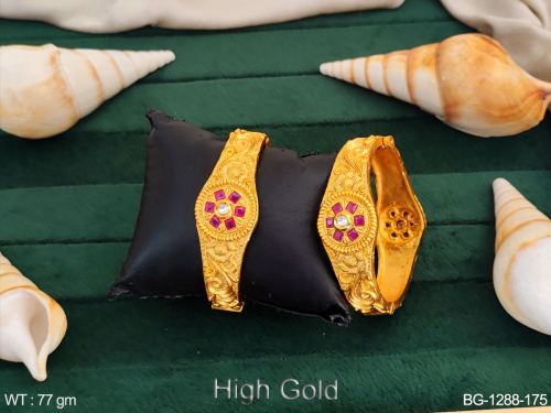Classic Bangles Set of 2
